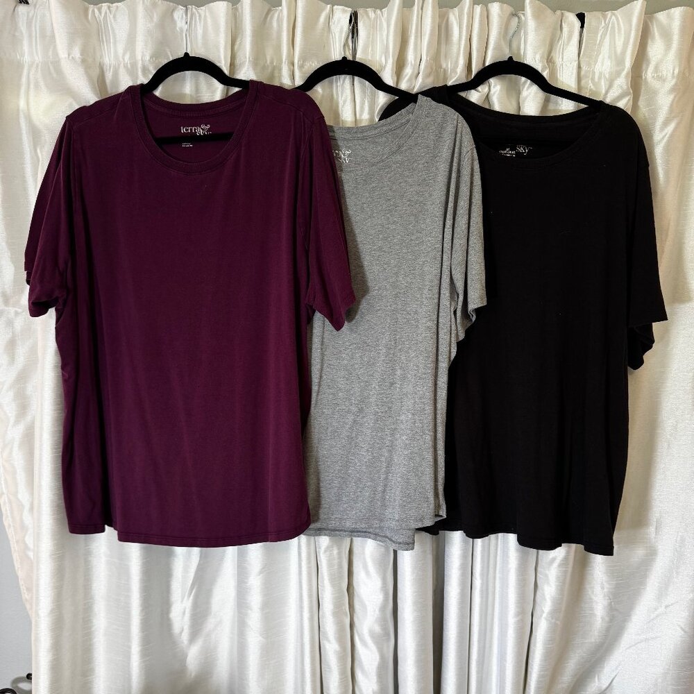 ✨Three Terra & Sky Classic Crewneck T-Shirts – 3X (24W–26W) ✨
